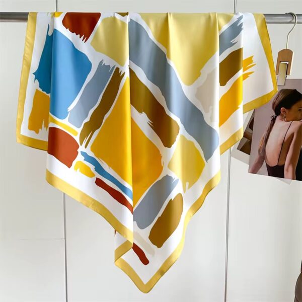 Kyl Scarf - Image 4
