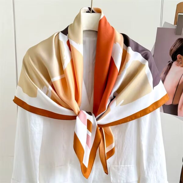 Kyl Scarf - Image 5