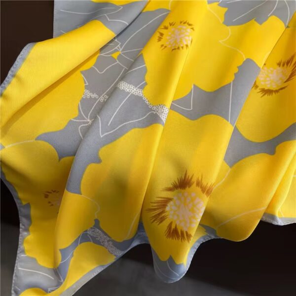Nhyira Scarf - Image 2